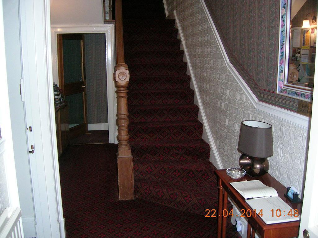 Achnacarry Guest House 퍼스 외부 사진