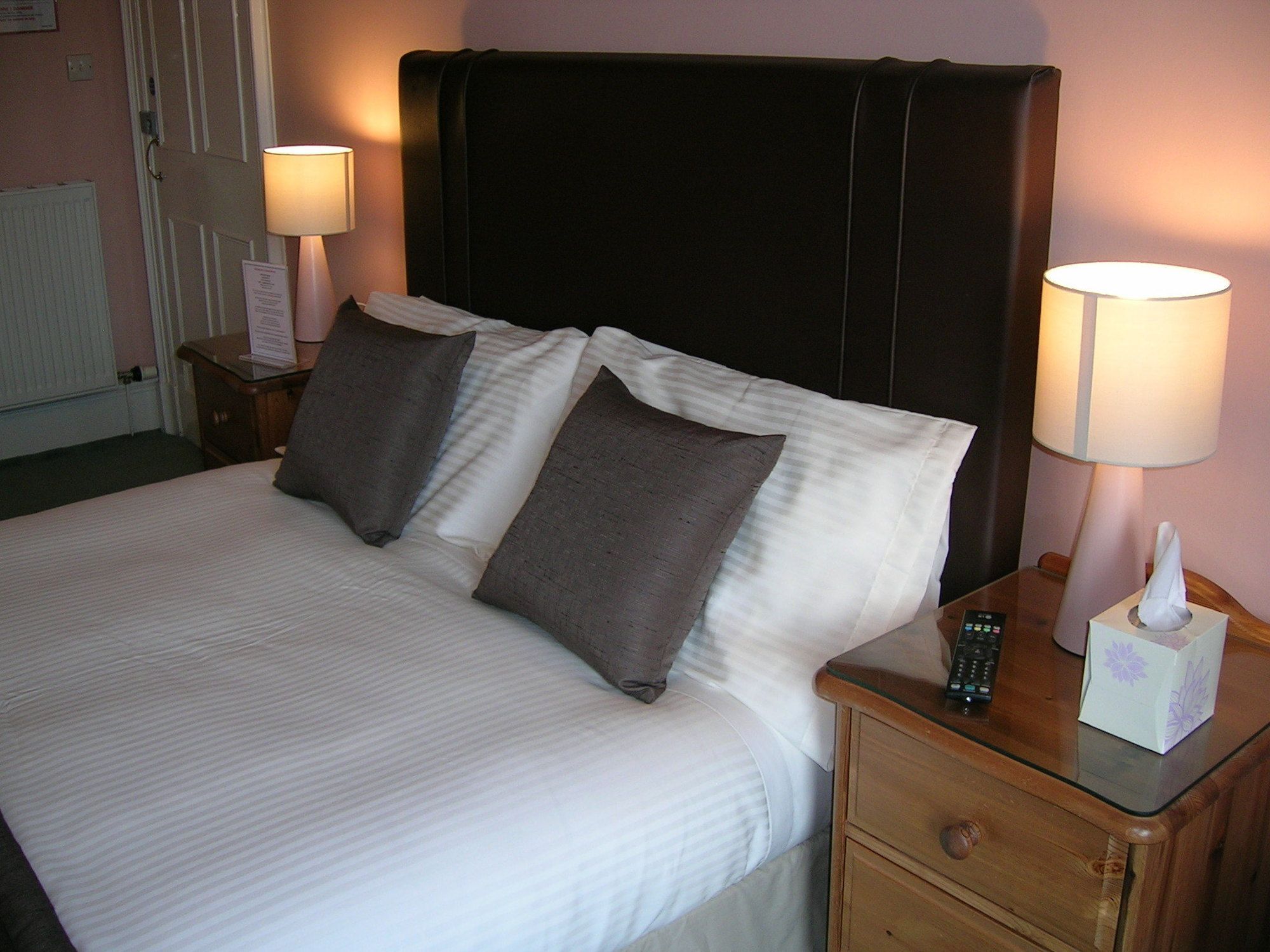 Achnacarry Guest House 퍼스 외부 사진